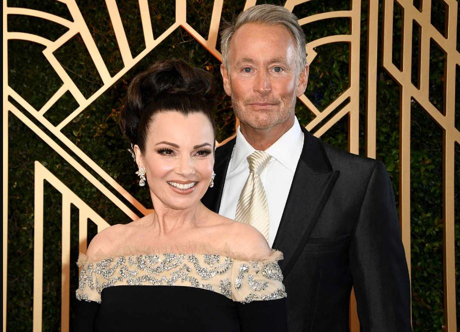 Fran Drescher was previously married to Peter Marc Jacobson