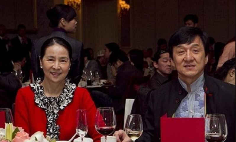 Joan Lin and her husband Jackie Chan 