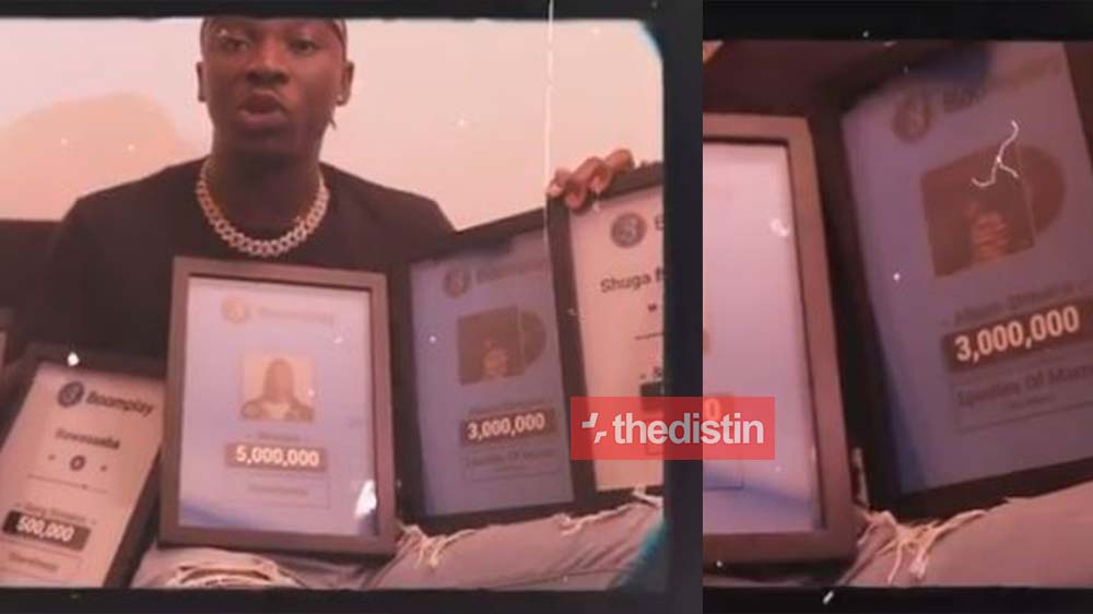 Stonebwoy Flaunts His Boomplay Plaques With 3-5 Million Streams After Kelvyn Boy Received His During The Week