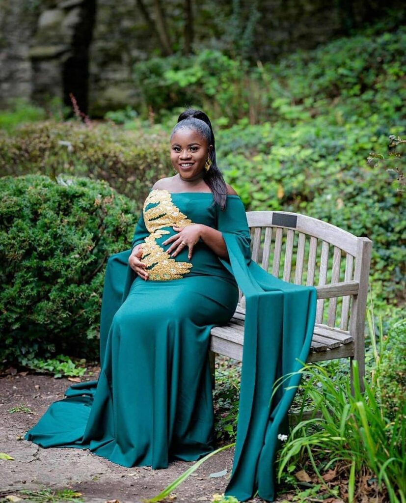 Ghanaian dancehall female musician born Grace Kaki Awo Ocansey but widely known as Kaakie has given birth to an adorable daughter with her husband, Mr. Anansi Aidoo.