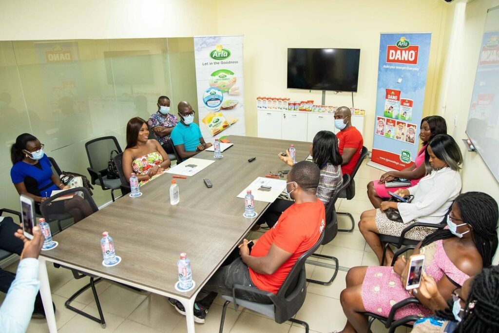 Media personality, Deloris Frimpong Manso widely addressed as Delay has signed and sealed a deal with food manufacturer, Dano Milk Factory (Arla), producers of Dano Milk.