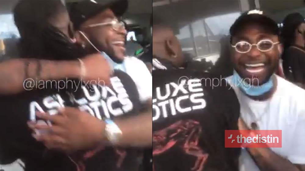 Davido Passionately Hangs Stonewoy As He Arrives In Ghana, These 2 Will "Activate" The Parties (Video)