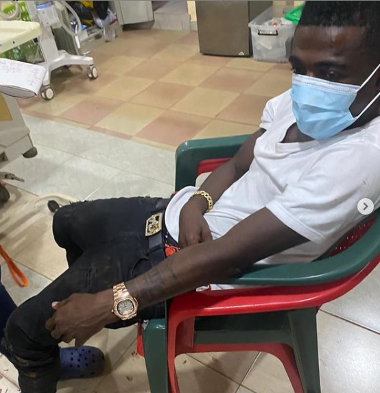 Actor and singer, Frank Naro has been seriously injured after he was involved in an accident on his way from Kumasi to Accra.