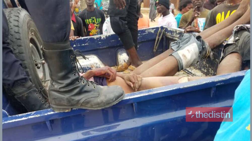 Two Robbers Beaten Mercilessly After They Were Caught Robbing MoMo Agent In Broad Daylight (Photo)