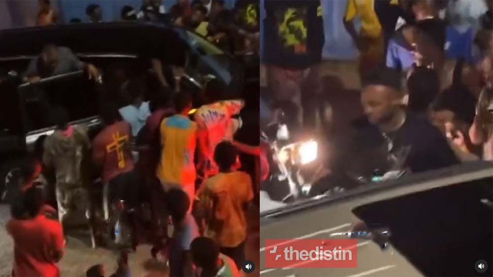 Fans Of Dede And Jordan Ayew Prevent Them From Driving On The Streets As They Beg For Money (Video)