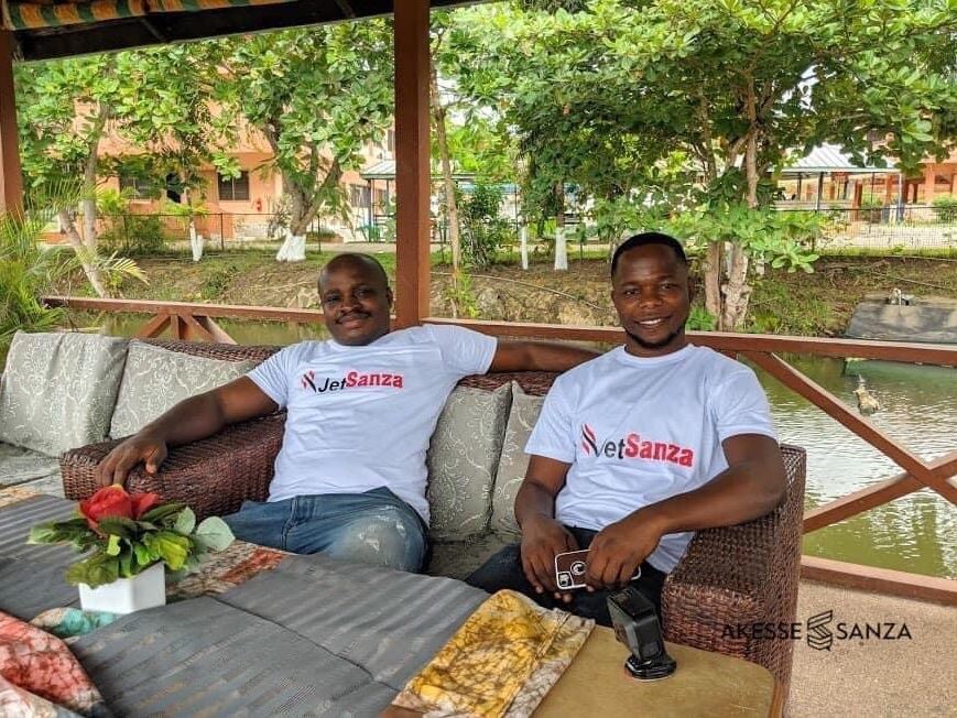Akesse Sanza and IB Bansah are two of the most successful bloggers in Ghana