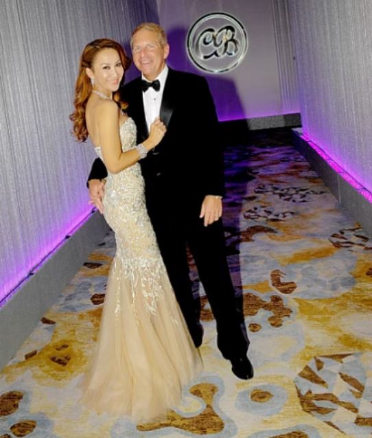Chinese-American singer-songwriter CoCo Lee was married to billionaire businessman Bruce Rockowitz