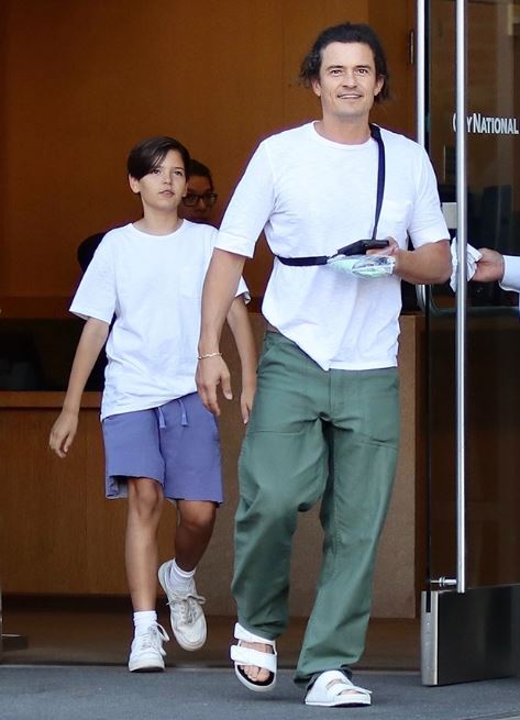 Orlando Bloom steps out with Flynn, his son with model and ex-wife Miranda Kerr.