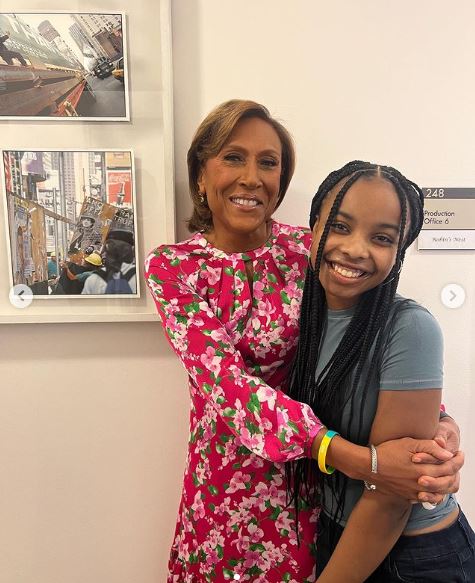 Robin Roberts with her goddaughter, the child ot a GMA former writer. Image Source: Instagram