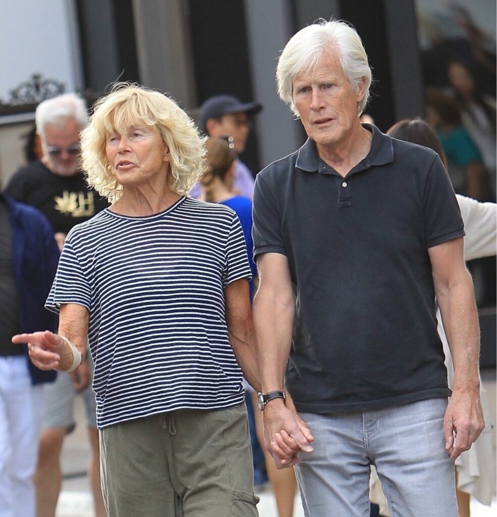 Suzanne Perry and her husband Keith Morrison holding hands. Image Source: Getty