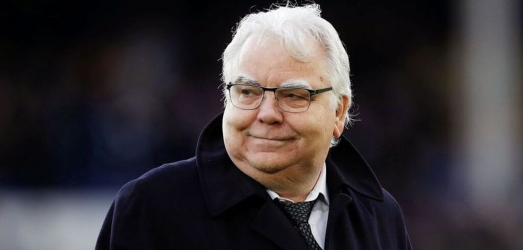 Soccer stars and fans pay tribute to Bill Kenwright, who died aged 78, on social media