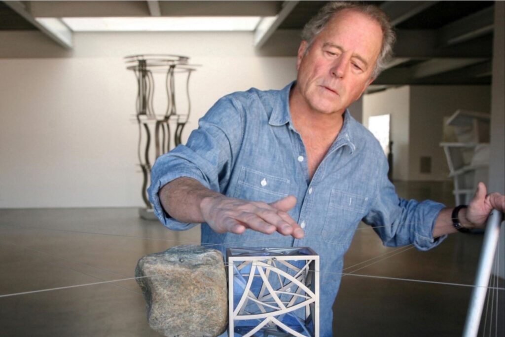 Don Gummer is a sculptor who creates large-scale abstract contemporary sculptures and has made much from his career making him a millionaire. Image Source: Getty