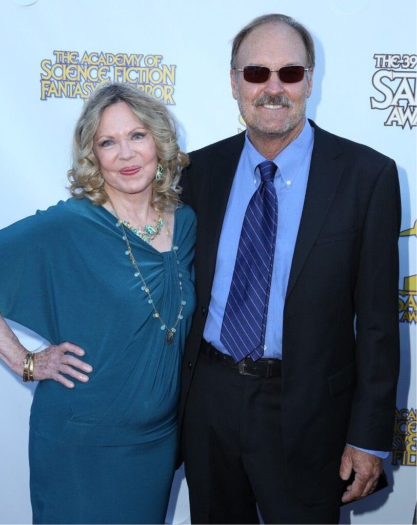 Lara Parker and her second spouse, Jimmy Hawkins, were married for over 40 years. Image Source: Getty