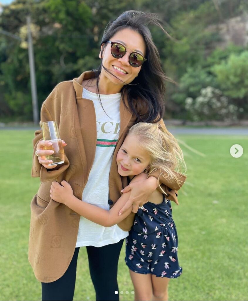 Tracy Vo with her goddaughter, one of the two children of Amelia Adams. Image Source: Instagram