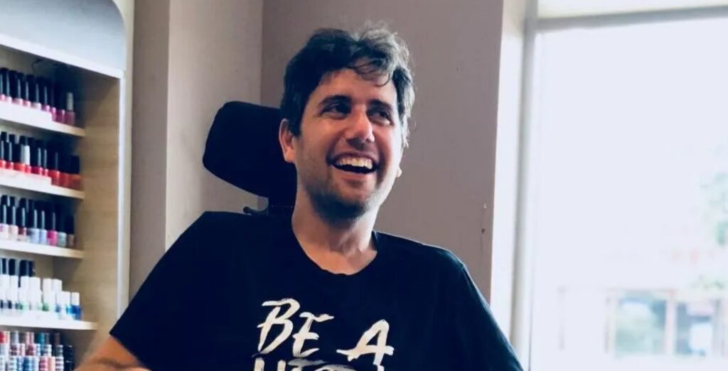 Ady Barkan, an influential ALS advocate, has died at the age of 39