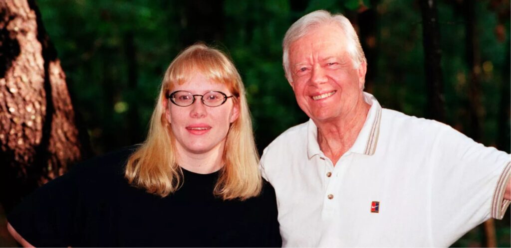 Plains - August 21: President Carter and Amy Carter photo shoot for their new children's book, "The Little Baby Snoogle-Fleejer," in Plains Georgia on August 21, 1995 (Photo By Rick Diamond/Getty Images)