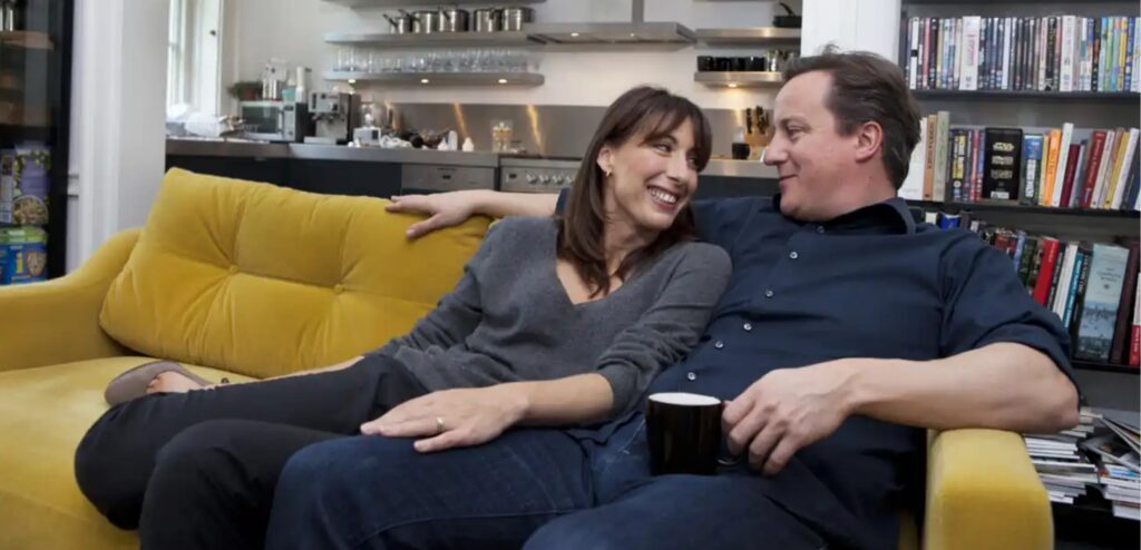 David and Samantha Cameron got married in 1996 after meeting for the first during the politician's family trip. Image Source: Instagram