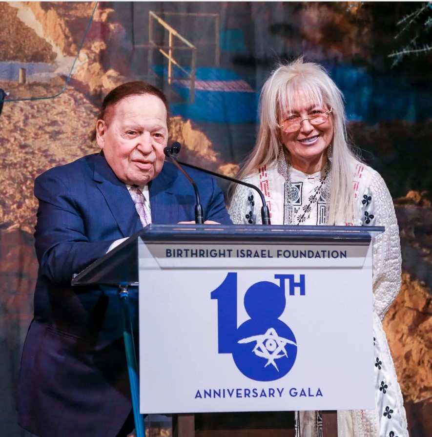 Physician and businesswoman Miriam Adelson was married to her late spouse, Sheldon, for 30 years after her divorce from her ex-husband, Ariel Ochshorn. Image Source: Getty