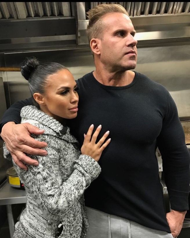Jay Cutler has been married to his spouse, Angie Feliciano following his divorce from his first wife, Kerry Cutler. Image: The bodybuilder and his wife. Source: Instagram 