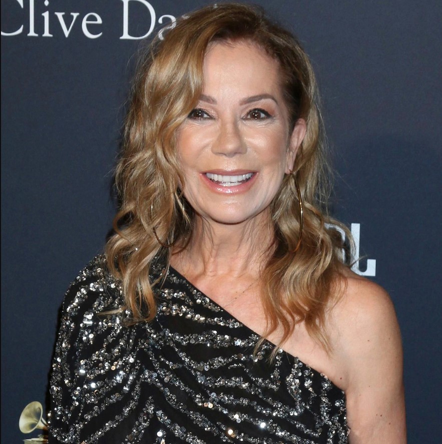 Kathie Lee Gifford has been married twice in her lifetime and she is currently dating her boyfriend, Richard Spitz. Image Source: Getty