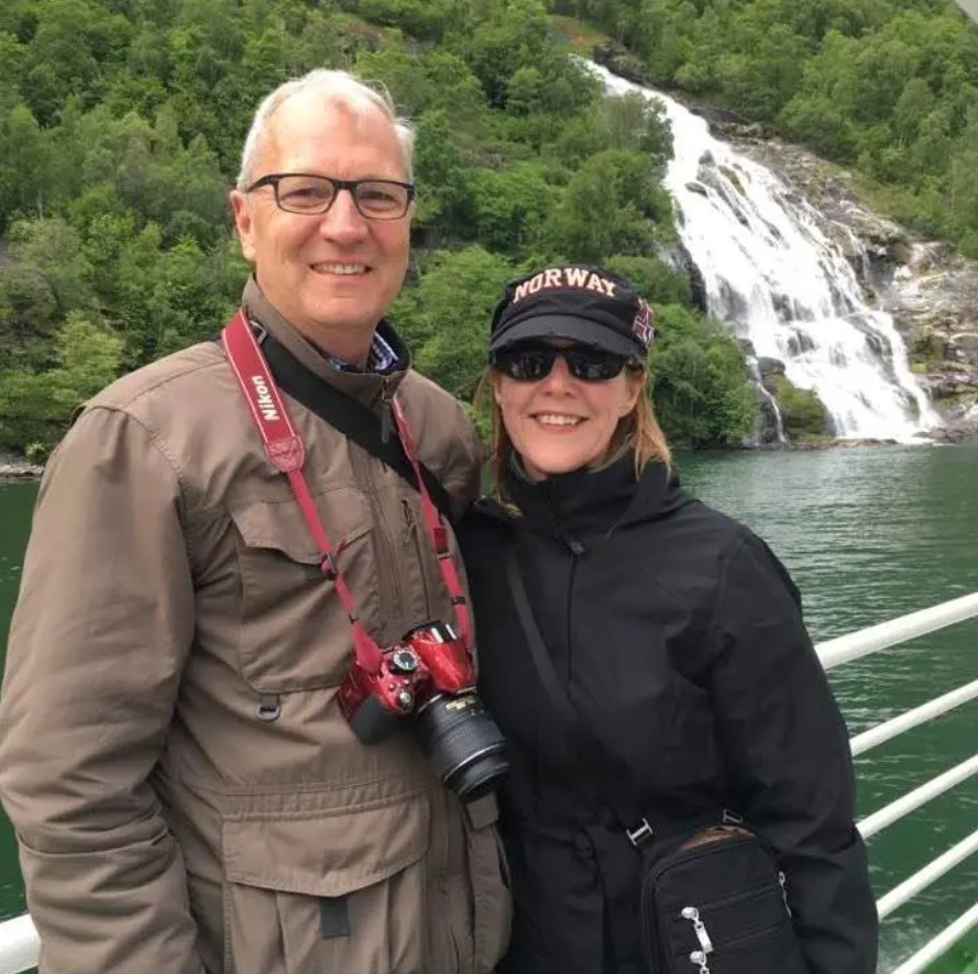 Kris Cramer and her husband Senator Kevin Cramer pose for a photo together in 2017